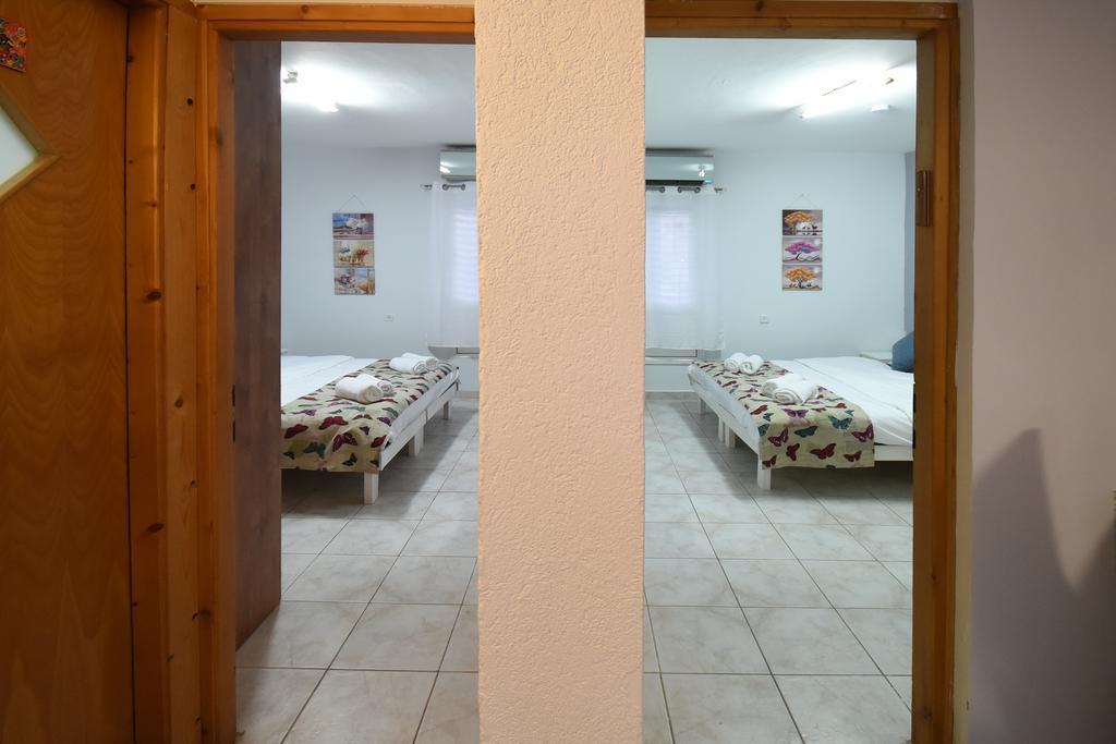 Yaeli'S Appartement Eilat Buitenkant foto