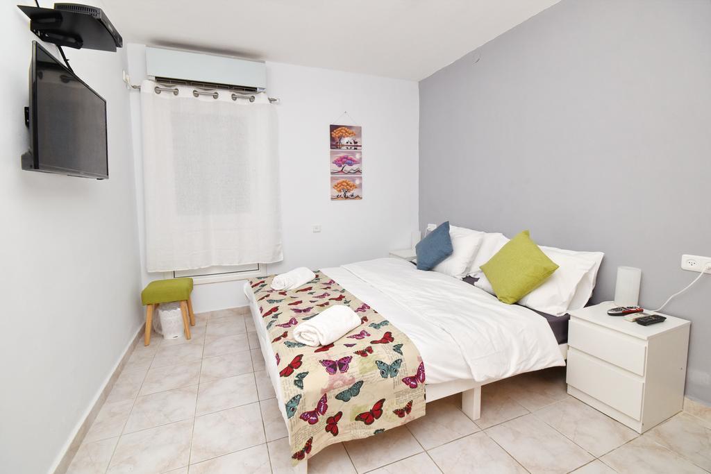 Yaeli'S Appartement Eilat Buitenkant foto