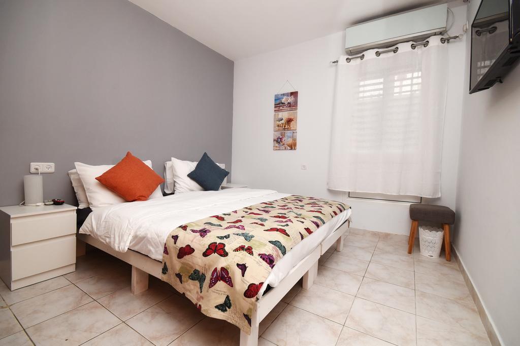Yaeli'S Appartement Eilat Buitenkant foto