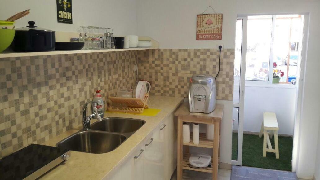 Yaeli'S Appartement Eilat Buitenkant foto